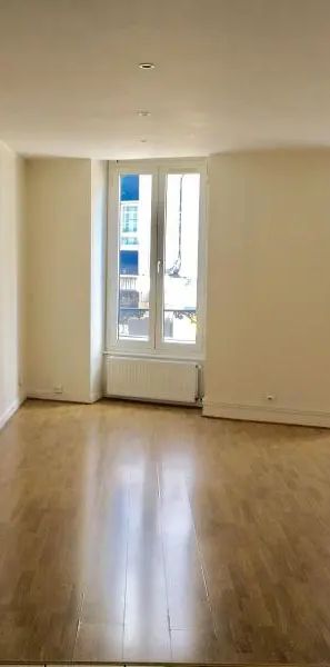 Appartement à louer 3 pièces 69.85m² - Photo 1