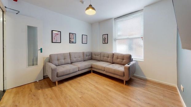 5 bedroom house to rent - Photo 1