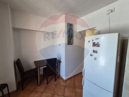 Inchiriere garsoniera în zona P-ta Muncii - Fotografie 2