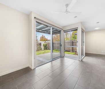 5 Errol Street, Crace ACT 2911 - Townhouse For Rent | Domain - Photo 5