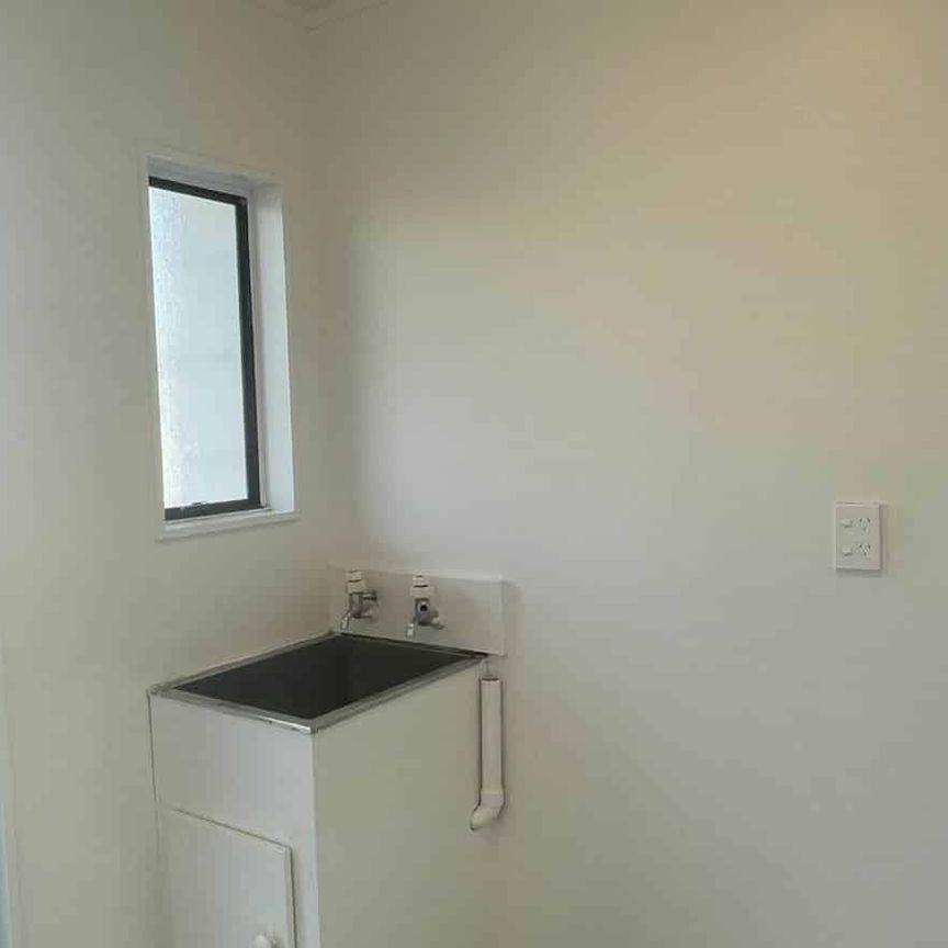 1/34 Great South Road, Manurewa – Tidy 2-Bedro... - Photo 1