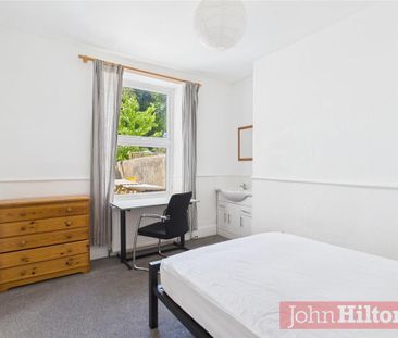 7 bedroom terraced house to rent - Photo 3