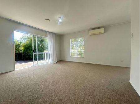 Well-presented 3-bedroom unit in New Lynn - Photo 2