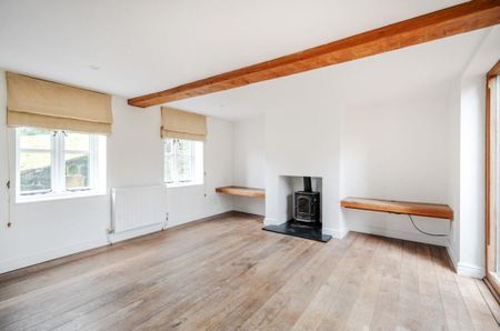 4 bedroom detached house to rent - Photo 5