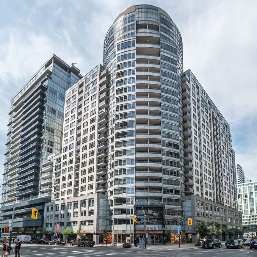 For Lease - 20 Blue Jays Way Unit# 1813, Toronto, Ontario - Photo 1