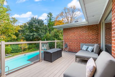 For Lease - 195 Burbank Drive, Toronto, Ontario - Photo 2