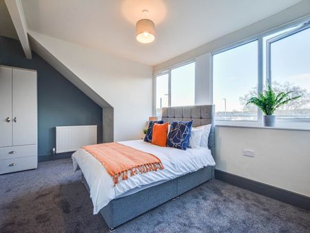 Beechwood Crescent (room 6), Burley, Leeds - Photo 5