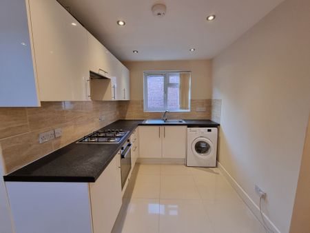 1 Bed Student Accommodation - Photo 5