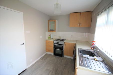 Unit 92A, Huguenot Drive, Lisburn, BT27 4YE - Photo 2