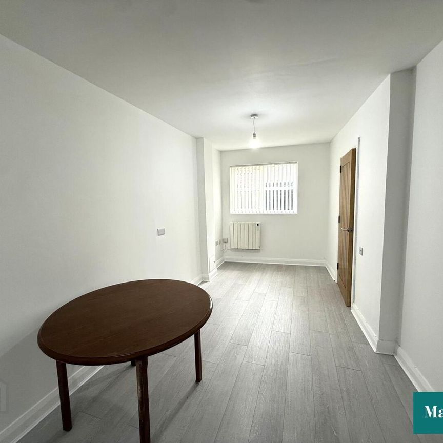 158e Moore Street - Photo 1