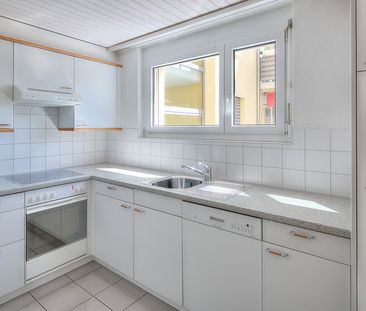 3.5 Zimmer, 86 m², 2. Stock - Photo 3