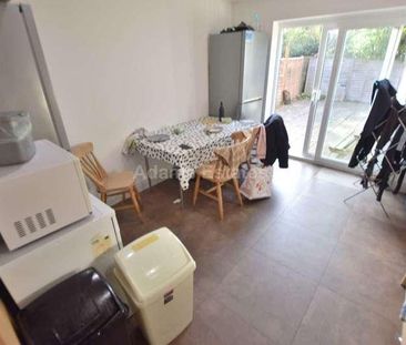 Donnington Road, Reading, RG1 - Photo 1