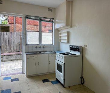 6/22 Shellharbour Road, Port Kembla - Photo 2