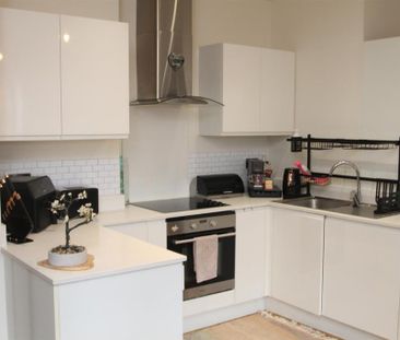 2 bedroom apartment to rent - Photo 6
