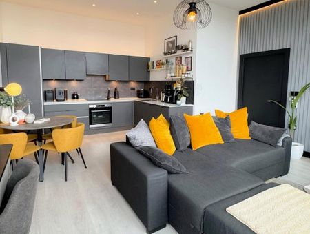 1 bedroom flat to rent - Photo 2