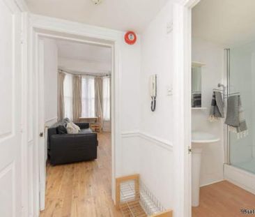 1 bedroom property to rent in Bath - Photo 4