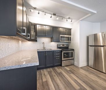 For Lease - 55 Centre Avenue Unit# 1807, Toronto, Ontario - Photo 4