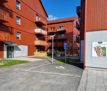 Bergåsvägen 16, Ingarö - Photo 1