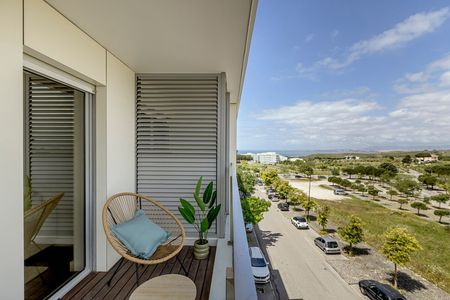 Rua Alto dos Capuchos - Photo 2