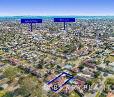 2 Northcott Street, Melton South, Vic 3338 - Photo 2