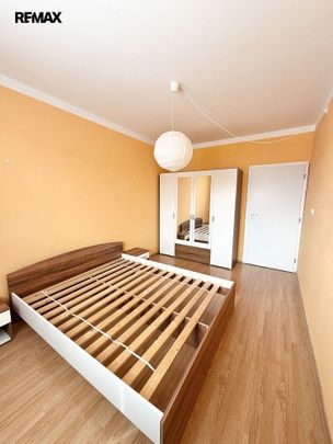 Pronájem bytu 2+kk 43 m² - Fotografie 1