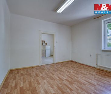 Pronájem bytu 1+1 38 m², Lukavická 2061, Plzeň - Фото 5