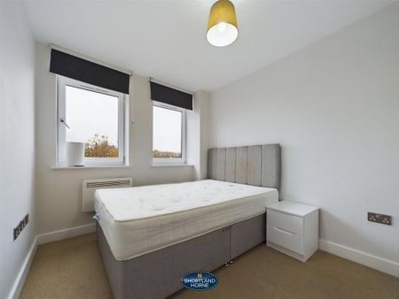 2 bedroom apartment to rent - Photo 4