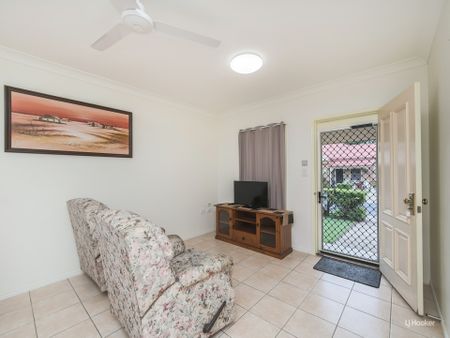 Modern Townhouse! - Photo 4