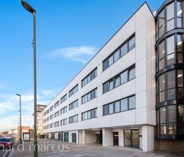 High Road, Whetstone - Photo 3