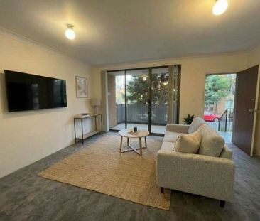 2 Bedroom Unit in the Most Convenient of Locations - Photo 2