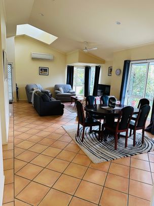 Noosaville - Photo 1