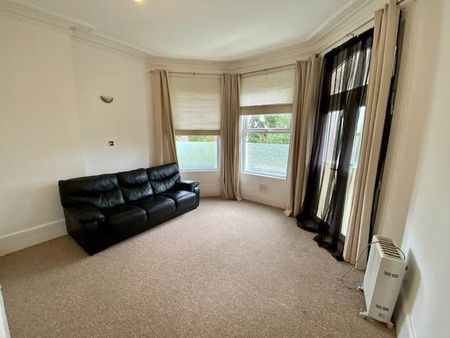 Boyn Hill Avenue, Maidenhead - Photo 2