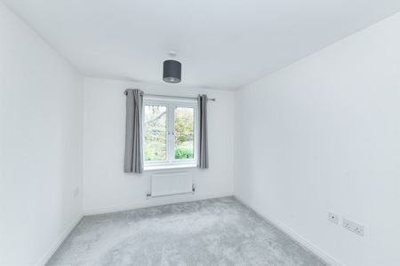 Bramley Court, Gamston - Photo 4