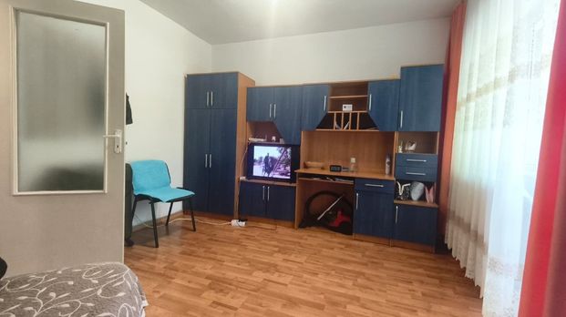 Garsoniera in Deva, zona Lido – Et. 1 - Photo 1