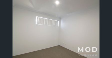 DUAL LIVING TOWNHOUSE - Photo 4