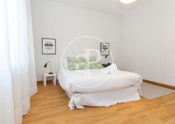 Flat for rent in Valdeacederas (Madrid)