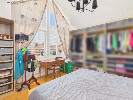 3.5 Zimmer, 155 m², 3. Stock - Photo 3