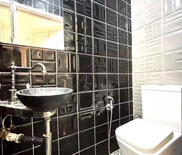 5 bedroom semi-detached house to rent - Photo 3