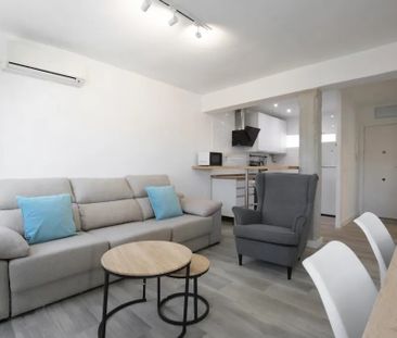 Calle del Amor Hermoso, Madrid, Community of Madrid 28026 - Photo 2