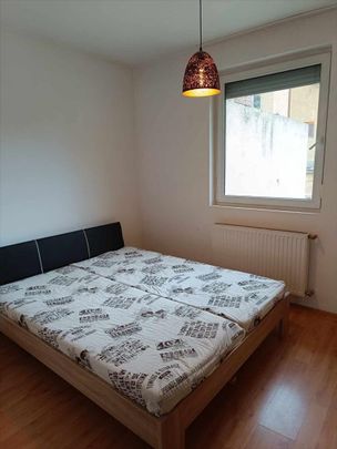 Kiadó jó állapotú lakás - Pécs - Fotó 1