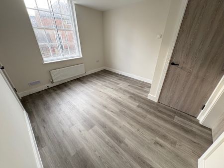 East Street, ILKESTON - Photo 4