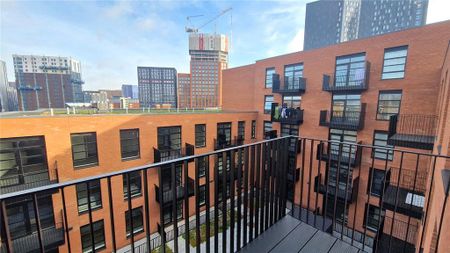 1 bedroom apartment to rent - Photo 4