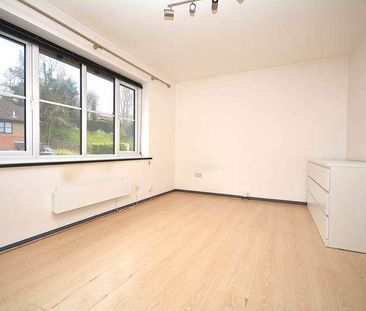 Cameron Road, Chesham, HP5 - Photo 6