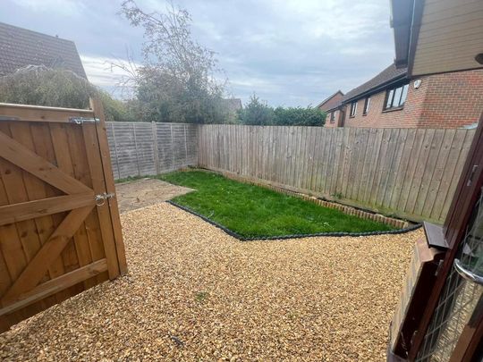 2 bedroom cluster house to rent - Photo 1