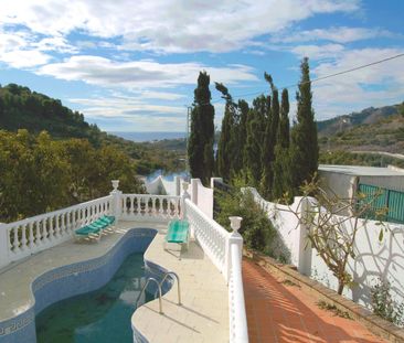 Detached country villa for winter rent situated in Frigiliana - Photo 2