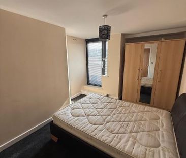 2 bedroom apartment to rent - Photo 5