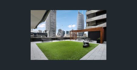 Furnished Two Bed Apartment in Prime Location - Photo 3