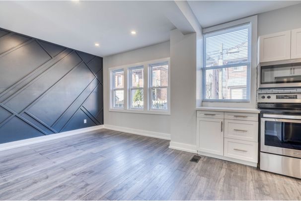 For Lease - 23 Gibson Avenue Unit# 2, Hamilton, Ontario - Photo 1