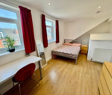 6 Bed Terraced House, Osmaston Street, NG7 - Photo 5