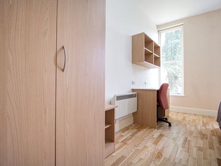 Apt 5, 21 Hyde Terrace - Photo 5